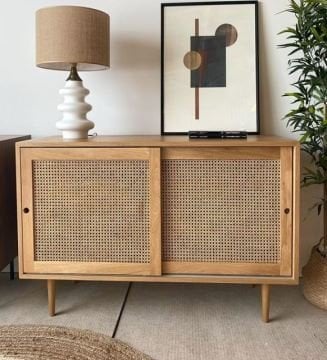 UTA SÜRGÜLÜ BÜFE I